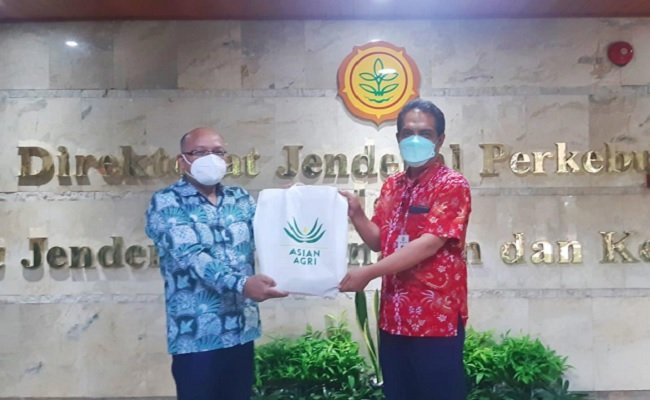 Asian Agri Salurkan 2.000 Liter Migor Sawit Melalui Kementan Untuk Korban Banjir NTT