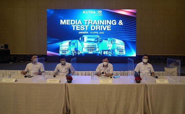 Astra UD Truck Quester Euro 5 Bisa Berbahan Bakar Biodiesel Sawit