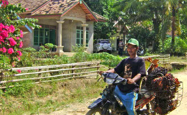 MUDAH DIUCAPKAN,  SULIT DILAKUKAN