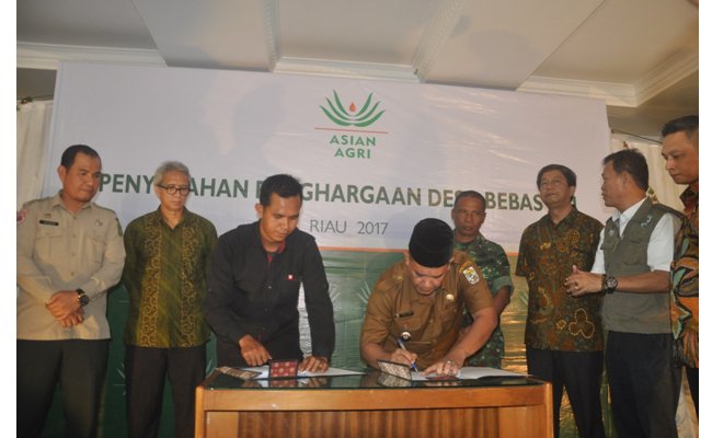 Asian Agri Tekan Angka Kebakaran Lahan