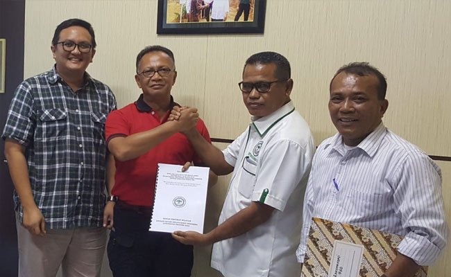 Pemerintah Riau Dituntut Peduli Harga Sawit Petani Swadaya