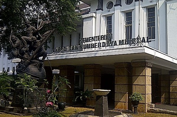 Kementerian ESDM Kini Hanya Miliki 15 Perizinan