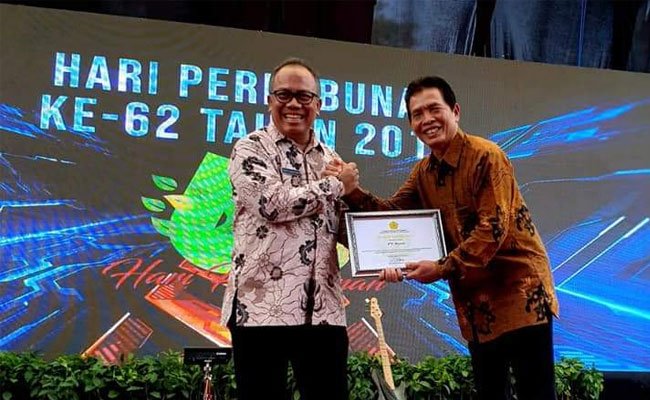 Hari Perkebunan: Perusahaan Sawit PT Hindoli Dinobatkan Atas Komitmennya Terhadap Pembangunan Perkebunan Berkelanjutan