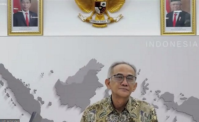 Kemendag Resmi Cabut Aturan Minyak Goreng Sawit Wajib Kemasan di 2022