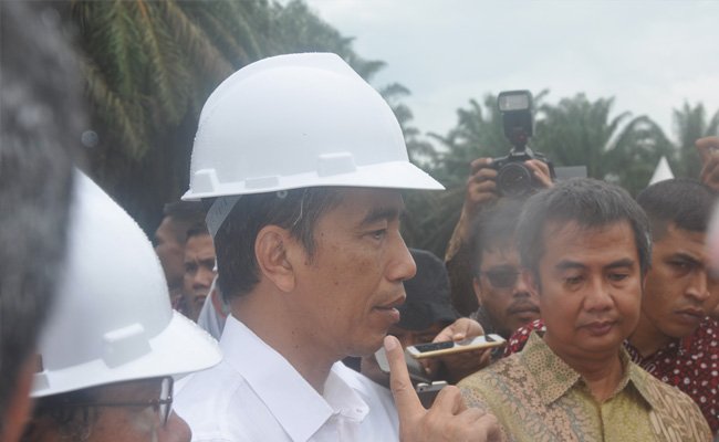 Jokowi: Buat Rakyat Bisa Memiliki Lahan Layaknya Korporasi