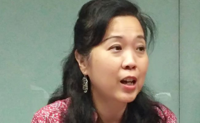Mengembangkan Sawit di Kalimantan Berbeda di Papua