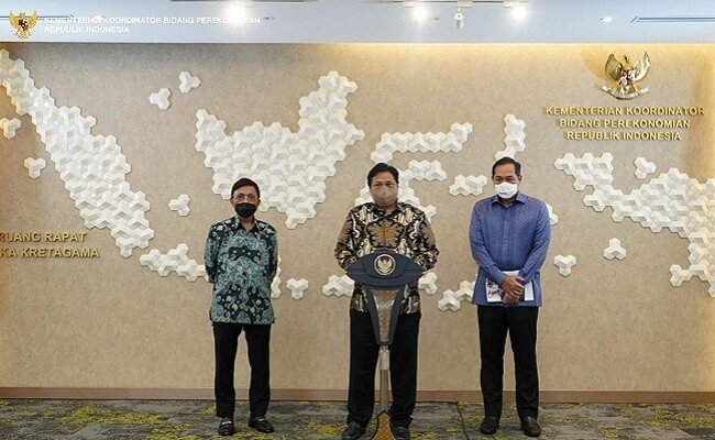 Pemerintah Tetapkan Harga Minyak Goreng Sawit Rp 14.000/Liter