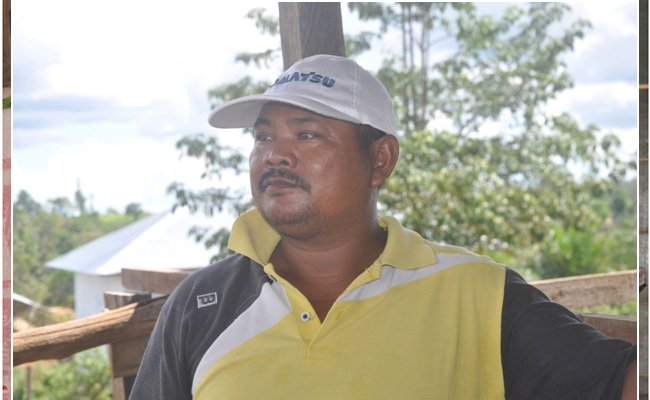 Petani Buat Kompos Dari Janjang Kosong Sawit