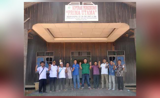 TUMBUHKAN EKONOMI, SOSIAL  DAN LINGKUNGAN BERKELANJUTAN  BAGI MASYARAKAT DESA