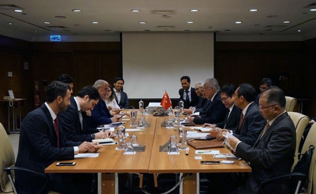 Indonesia Buka Hambatan Pasar Minyak Sawit Hingga Kertas di Turki