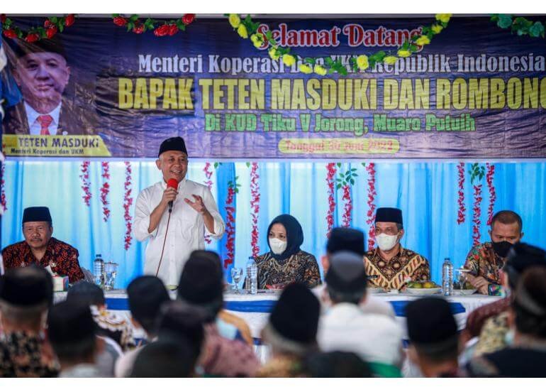 Menkop UKM Dukung Pembangunan Pabrik Olahan Sawit Milik Petani