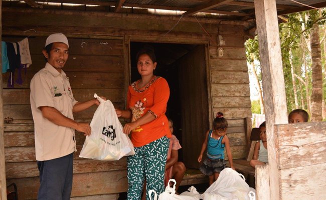 Cargill Bagi 2.700 Paket Lebaran