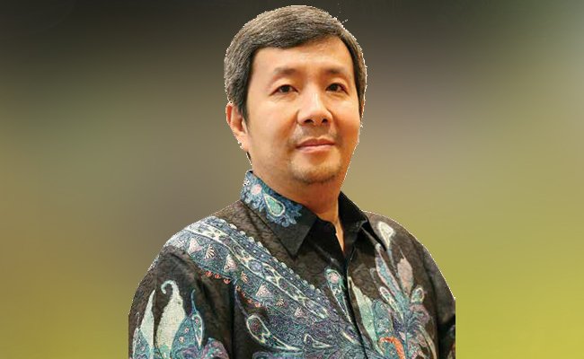 MENDUKUNG PETANI BAGI SOSIAL DAN LINGKUNGAN SAWIT LESTARI
