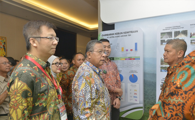 Menjaga Sawit Tetap Berkelanjutan