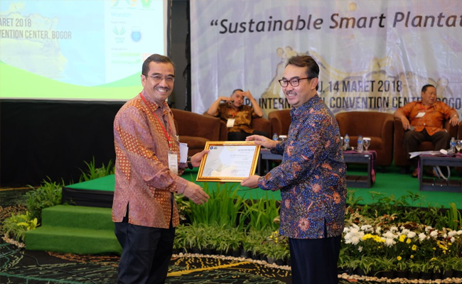 Wujudkan Pengelolaan Kelapa Sawit Berkelanjutan Lewat Kemitraan One to One