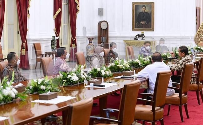 Presiden Jokowi Bertemu Perwakilan Petani Sawit Swadaya, Bahas Sejumlah Hal