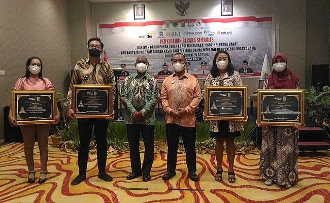 PMP Raih Penghargaan Paritrana dari BPJS Ketenagakerjaan Propinsi Papua Barat