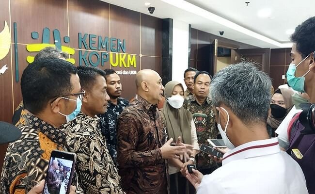 Paska Audensi, Kemenkop UKM Bakal Segera Bentuk Gugus Tugas Bangun Pabrik Sawit Petani