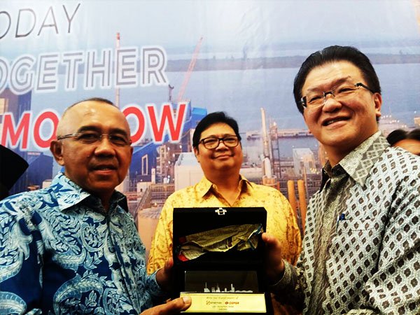 Sinar Mas Tingkatkan  Nilai Tambah CPO dan Ciptakan Lapangan Kerja Baru