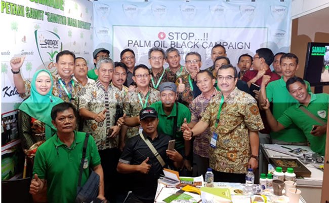 Bersama Tandatangani Petisi Tolak Kampanye Hitam Sawit