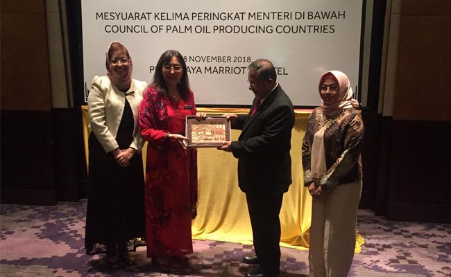 Dewan Negara Penghasil Minyak Sawit (CPOPC) Ditangan Malaysia
