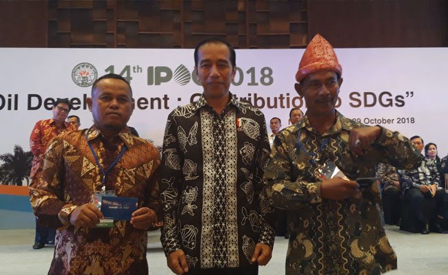 Petani Sawit Swadaya Maju Bersama Peroleh Penghargaan Kategori Produktivitas Kebun