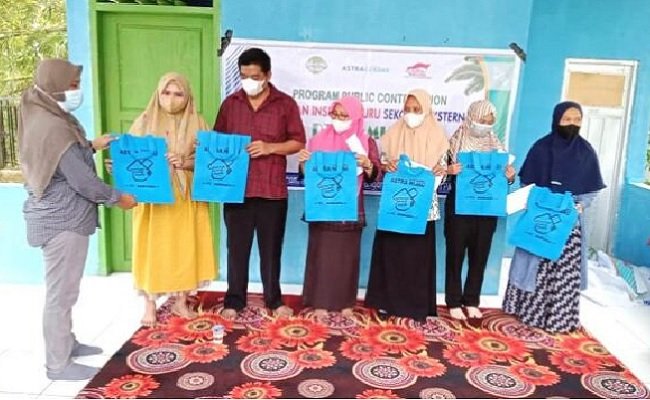 Mamuang, Anak Usaha Grup Astra Agro Salurkan Beasiswa Lagi
