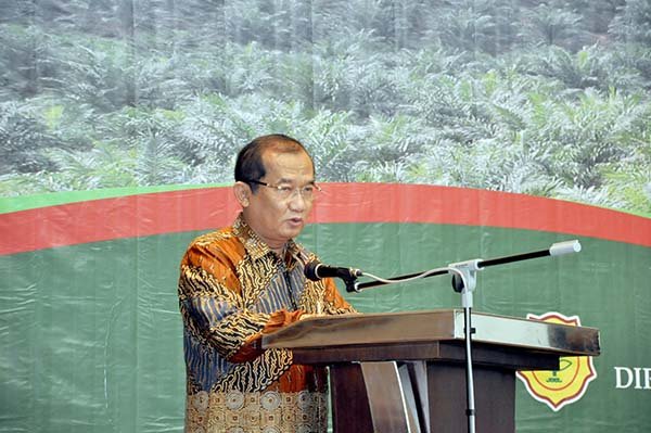 Bambang Gantikan Gamal Nasir Sebagai Dirjebun