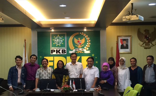 Sawit Watch Datangi Fraksi PKB Bahas RUU Sawit