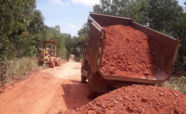 BGA Group Kalbar Ambil Bagian Perbaiki Jalan di Kabupaten Ketapang