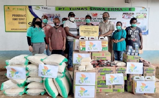 Korindo Group Suplai 420 kg Beras untuk Kampung Miri dan Dusun Tamun Tunas