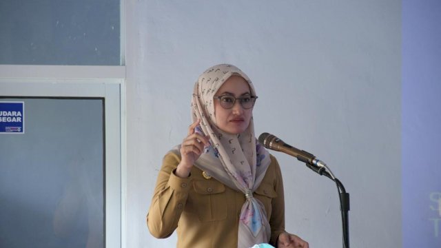 Gara-gara Investasi Pabrik Migor Sawit, Bupati IDP Semakin Kondang