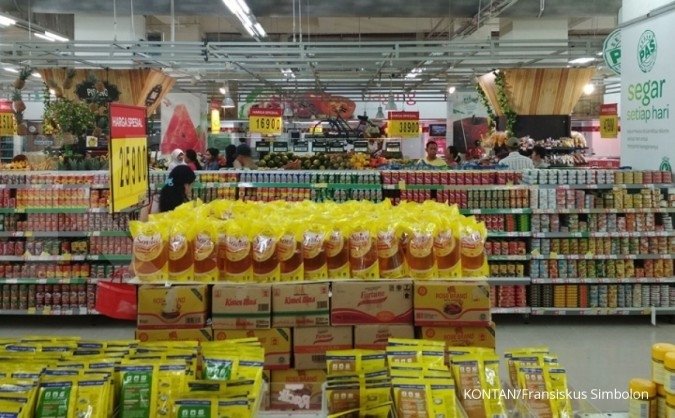 Harga CPO Naik, Industri Sawit Pesta Pora, Emak-emak Merana