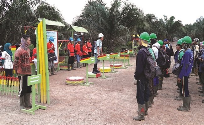 Membedakan Manajer Kebun Dengan “Pemimpin” Kebun